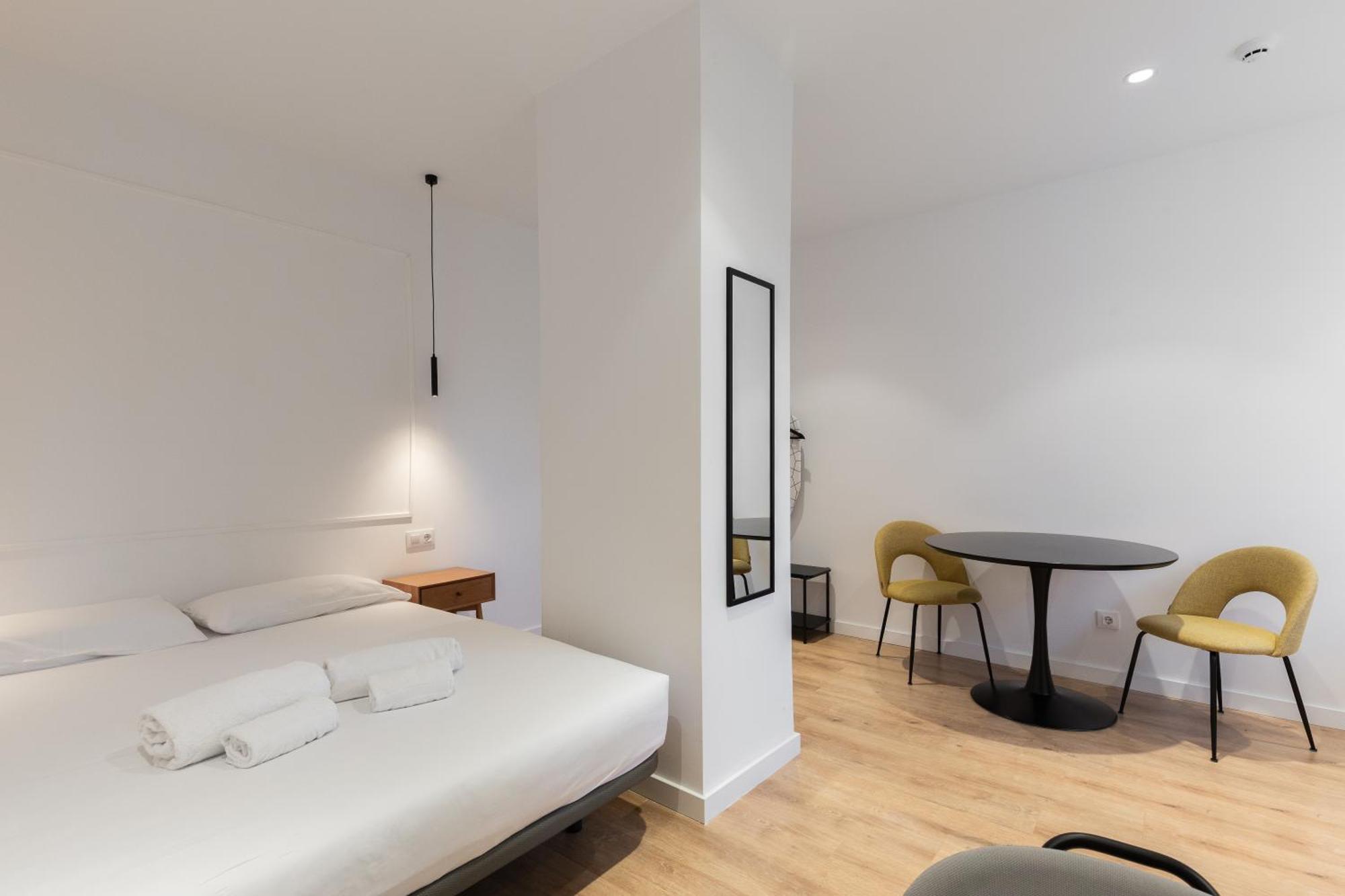 Hotelito Boutique Madrid Puente Vallecas Bagian luar foto